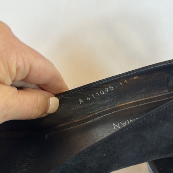 Stuart Weitzman Size 11 Black suede heel. - Picture 10 of 11